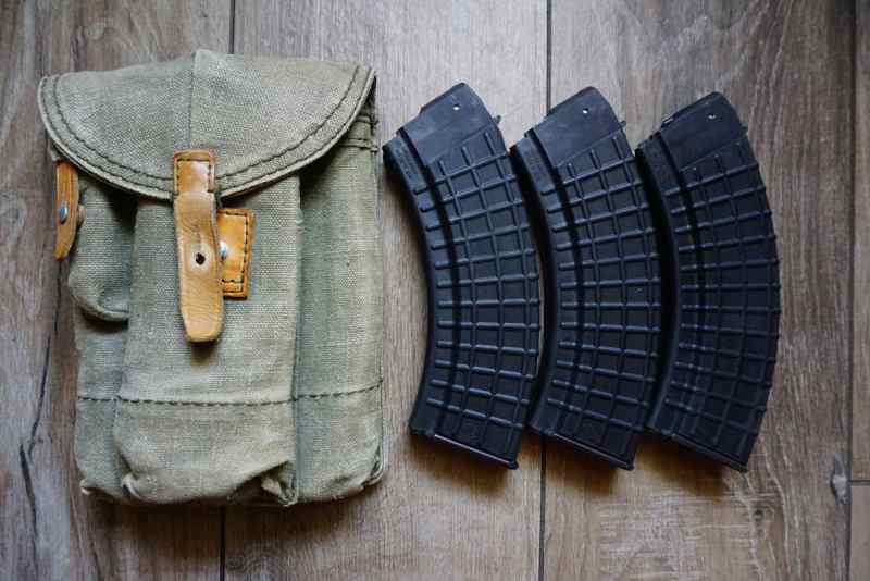 3x TTE AK-47 mags &amp; Polish 3 cell mag pouch