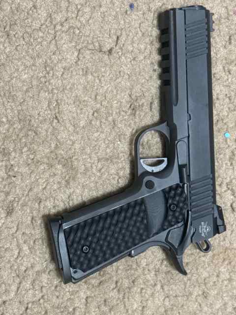 Rock island 1911 45 acp full rail