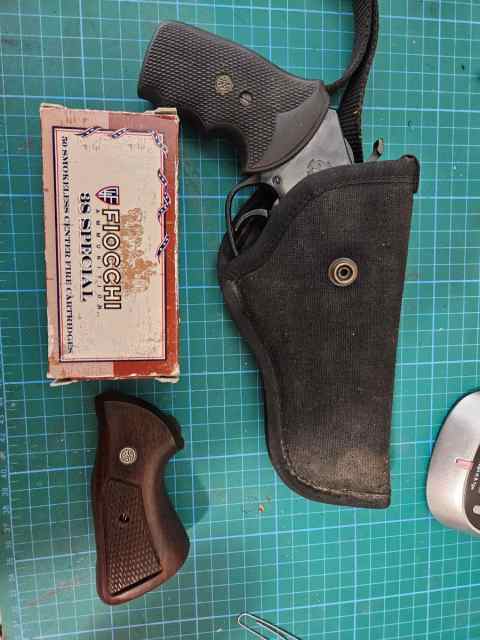 Nice Rossi 38 Special Revolver