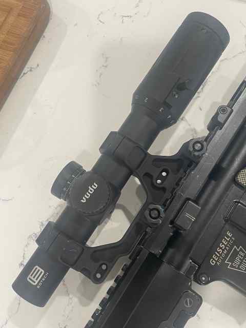 Eotech Vudu 1-6x w/badger ord 1.93