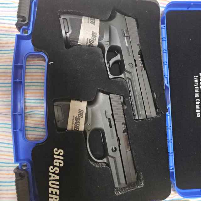 SIG P250 2SUM 40 CAL