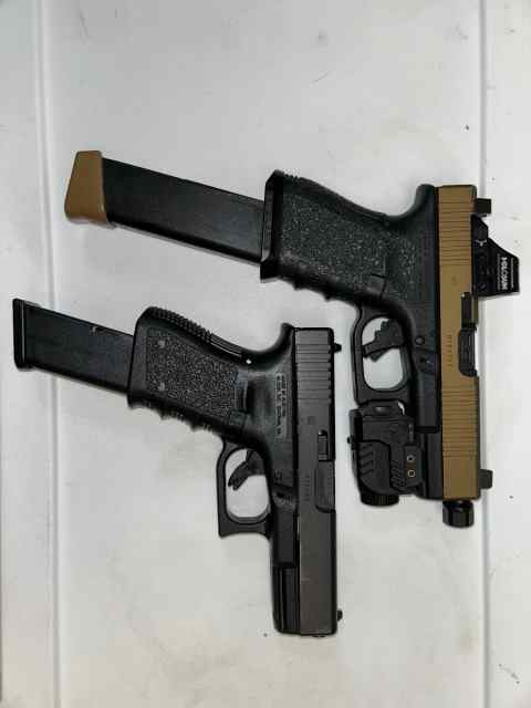 Glock 23 and Glock 19