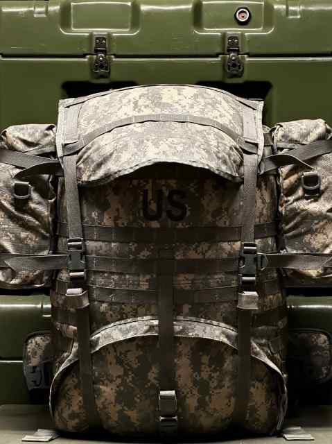 MILITARY TACTICAL MOLLE II RUCKSACK BACKPACK
