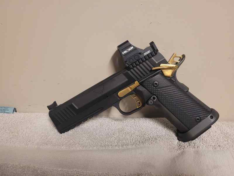 Hayes Custom Rock Island PRO Ultra Match HC 9mm