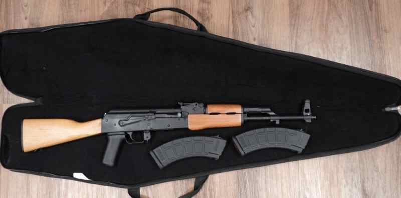 Romarm/Cugir WASR-10 AK-47 (2) PMAGS