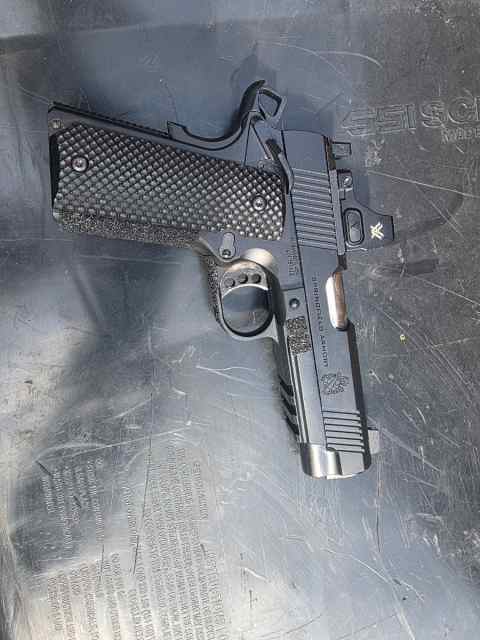 Springfield armory operator 9mm aos 