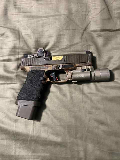 Glock 19