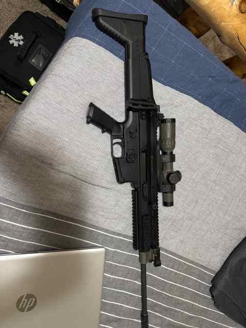 SCAR 16 NRCH W/ Gieselle trigger &amp; 1-8 LPVO