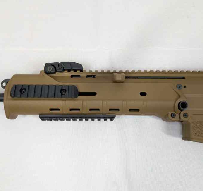 Bushmaster ACR FDE 16.5_ 5.56 NATO With Original Box Rare Nice Condition (3).jpg