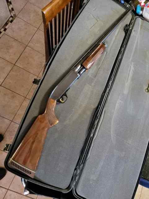 28&quot; Browning 12 guage Shotgun