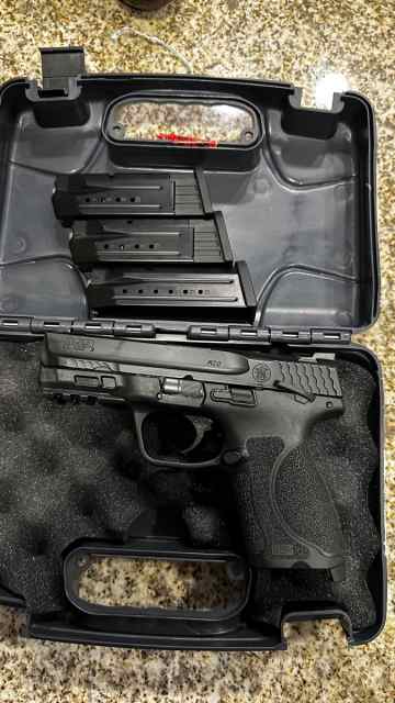 S&amp;W M&amp;P 2.0