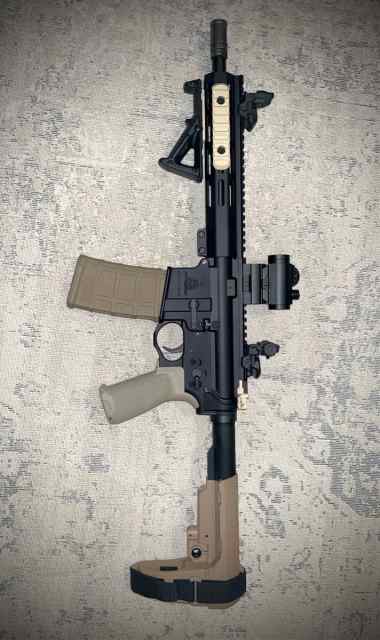 300 BO 10.5” barrel + Gas system + Muzzl e device