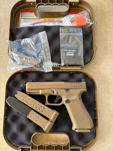Glock 19X MOS w/ Threaded Barrel LNIB