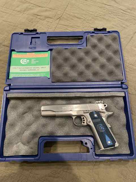 Colt gold cup 38 super 