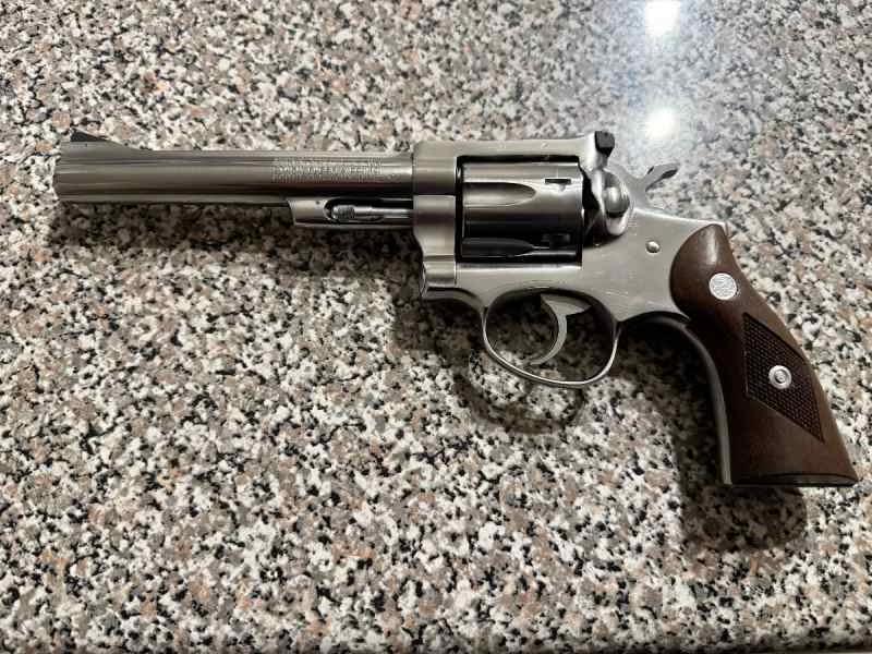 6” stainless Ruger Security Six 