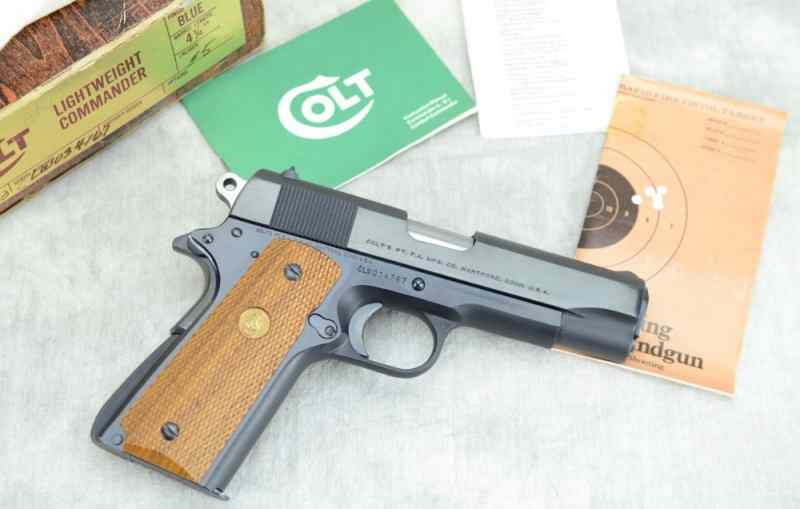 1977 colt lightweight commander .45 ACP 1911 w/box
