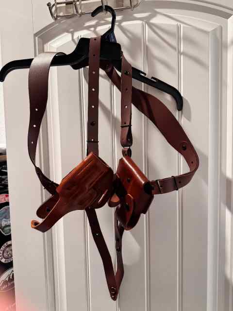 Falco Leather Shoulder Holster for H&amp;K VP9
