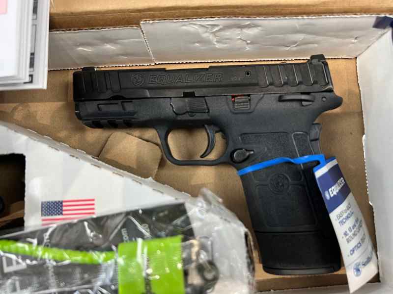 Smith &amp; Wesson Equalizer 9MM (WARF ARMS) $435