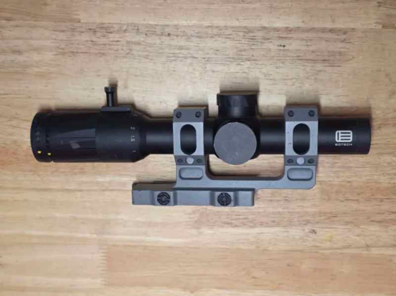 Eotech Vudu 1-8 w/ ADM Mount