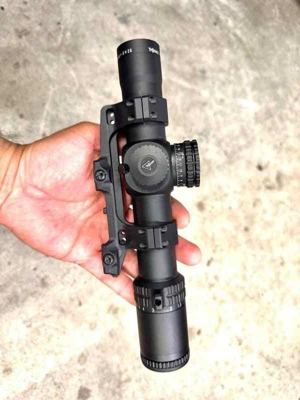 FS: Trijicon Accupower 1-8x w/ Reptilia AUS Mount