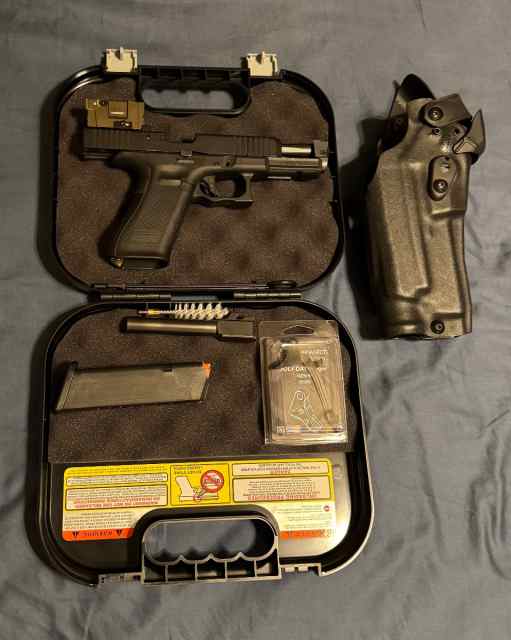 Glock 17 