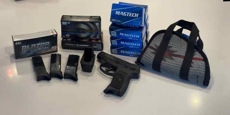 Ruger LC9s 9mm + 4 Mags + 550 Rounds Ammo + Loader
