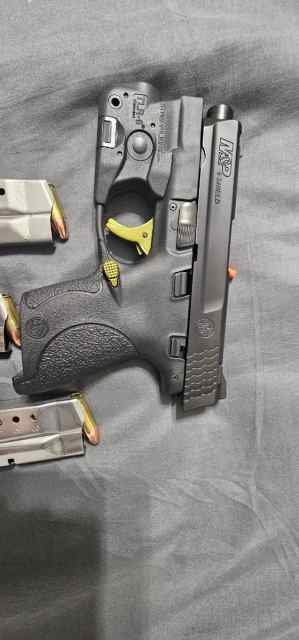 MP Shield 9mm