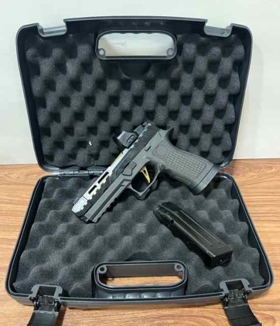 Sig Sauer P320 Spectre Comp