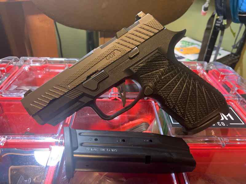 Sig P320 Compact 