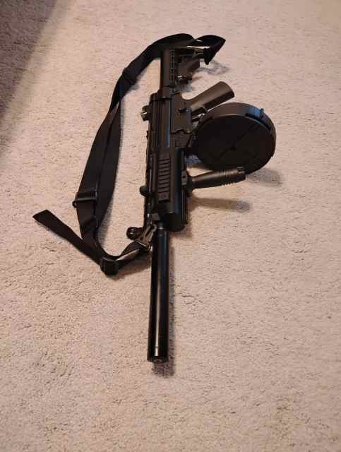 Mp5 clone 22lr/ Gsg 5 22