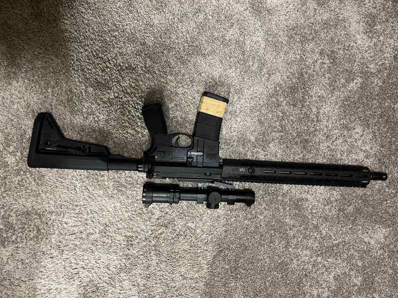 16” AR with 1-6 LPVO FS/FT like new 