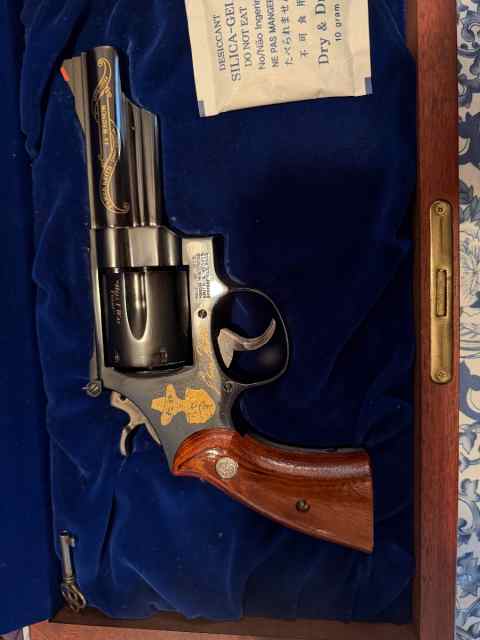 Elmer Keith comm. S&amp;w 29-3 44 mag
