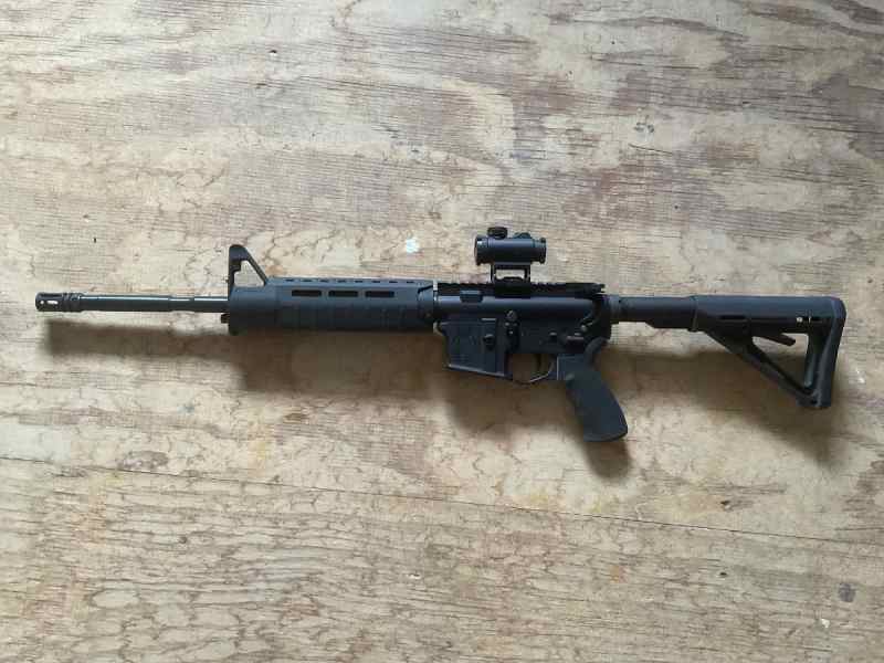 Spikes Tactical AR-15