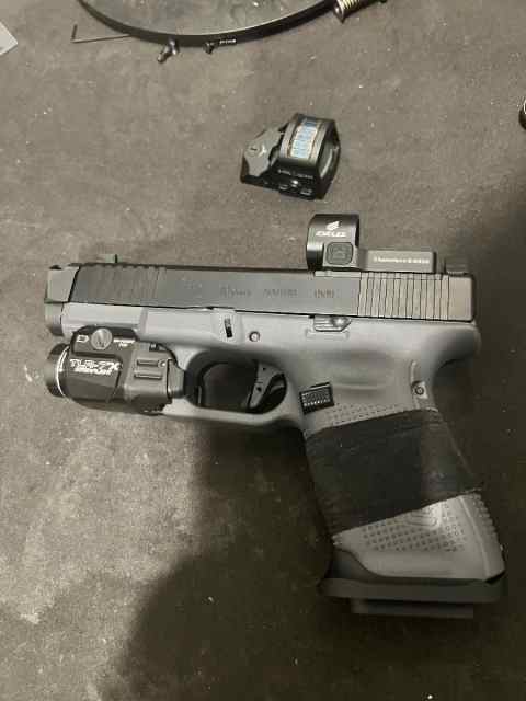 Glock 19 Gen 5 Lipsey 