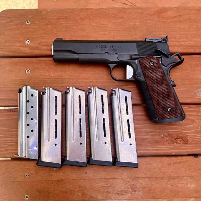 Springfield Armory 1911 Range Officer 9mm