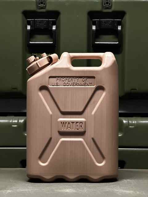 MILITARY LC IND. 5 GALLON WATER JERRY CANS