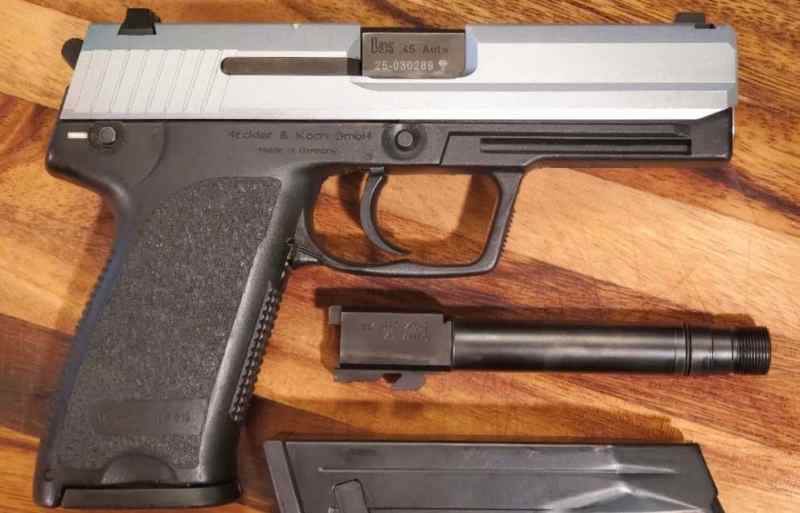 97 HK H&amp;K USP 45 Stainless Full Size w/ Box, 2 Mag