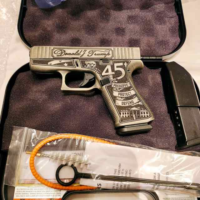 GLOCK 43X FS 9mm pistol TRUMP 2024 Crush Silv Dist