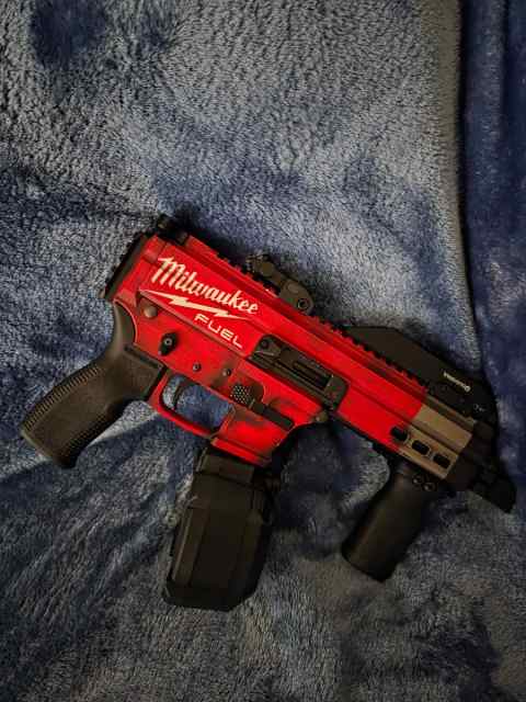 Milwaukee UTAS UT9