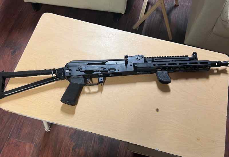 Multi gun trade