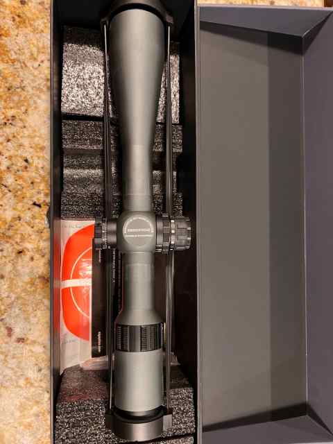 SIG Sauer TANGO4 6-24x50mm FFP MOA – Like New