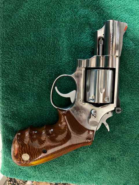 Smith &amp; Wesson 357 mag