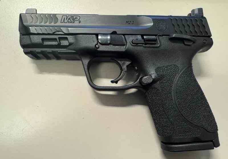 M&amp;P 2.0 9mm Optic Ready w/ accessories for sale in
