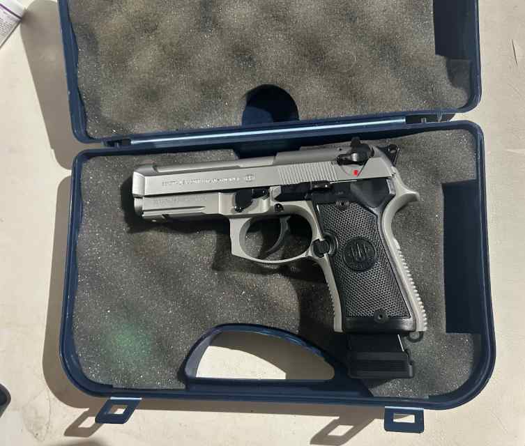 WTS Rare Beretta 92 Inox Compact