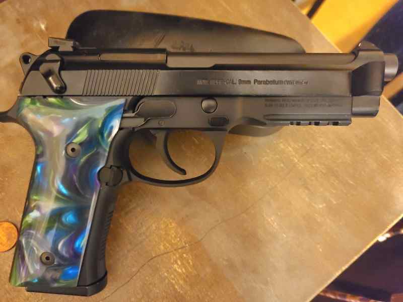 Beretta 92fs 
