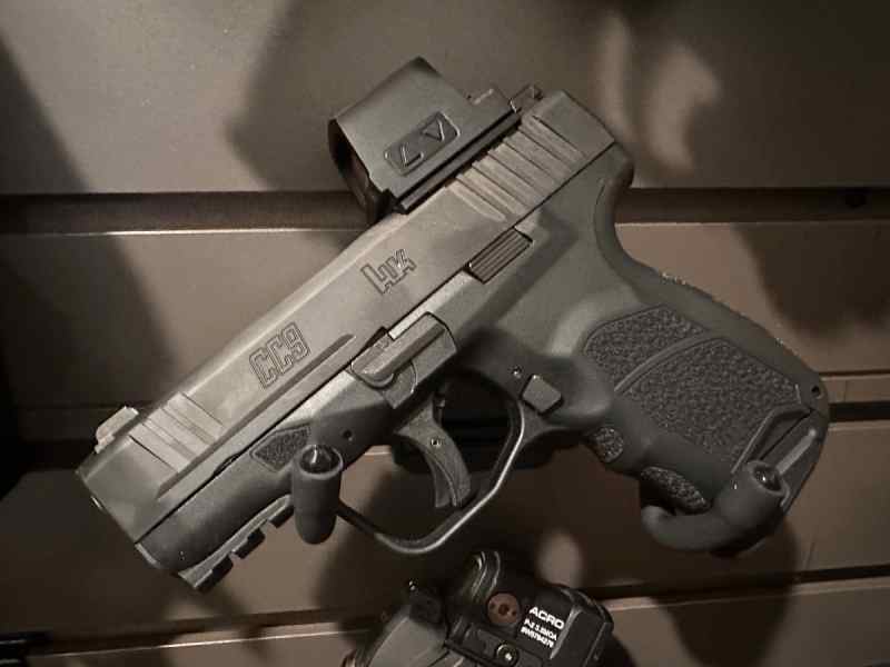 HK CC9 WTT
