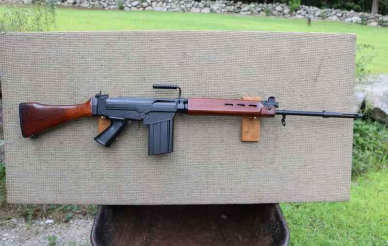 FN FAL G-Series Rifle