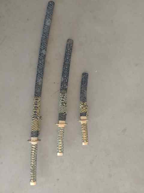 Set of 3 Katana swords