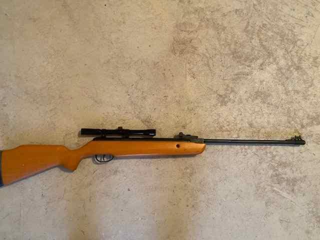 Crossman Storm XT .177 -$50