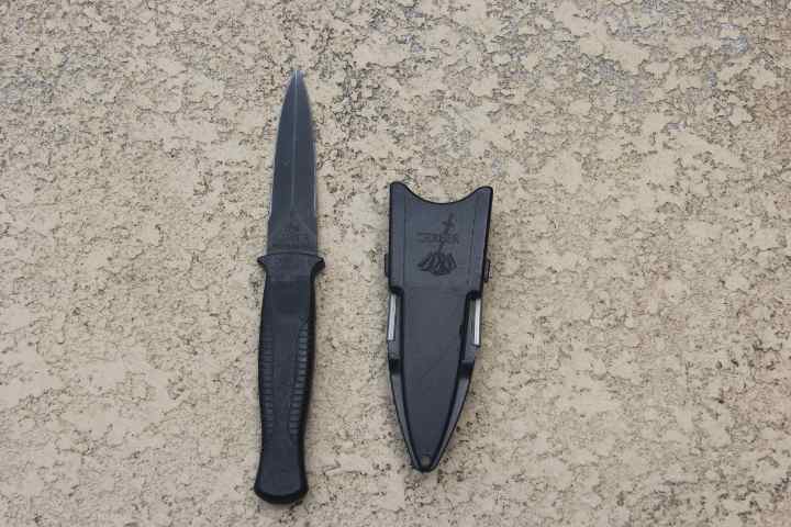 Gerber Guardian Fixed Blade Knife